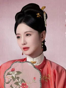 王映雪（张萌 饰演）