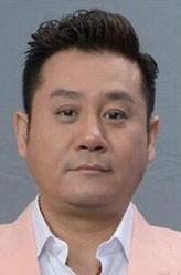 田克勤（麦长青饰演）