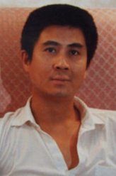 傅本中（郭凯敏饰演）