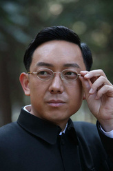关亚军剧照
