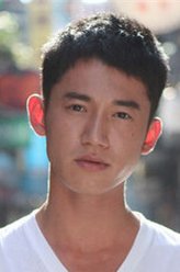 吴慷仁剧照
