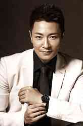Mr.San（李宗翰饰演）