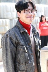 刘东龙（李东辉饰演）