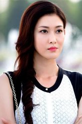 叶依姗（李彩桦饰演）