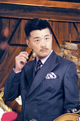 杨开泰（赵锦焘饰演）