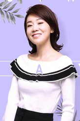 顾小意（闫妮饰演）