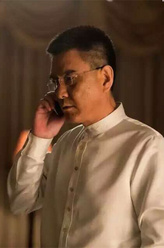 李强剧照