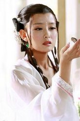 周奇奇剧照