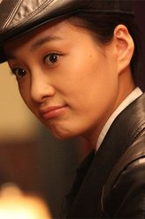 李沁红（徐梵溪饰演）