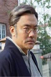 张秋歌剧照