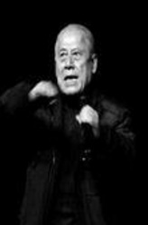 施正泉（施正泉饰演）