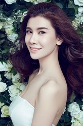 黛安芬（王笛饰演）