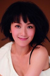川岛芳子（王亚梅饰演）