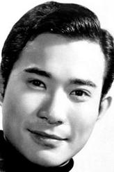 李公甫（江明饰演）
