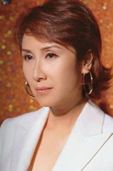 吕珊剧照